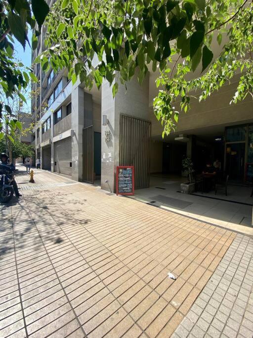 Excelente Ubicacion Y Comodo Depto En El Centro Santiago Eksteriør bilde